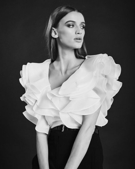 Statement Style Feather Gown, Evening Blouses, Organza Blouse, Organza Sleeves, Flounce Sleeve, Silk Organza, White Shirts, Jersey Shirt, Get Dressed