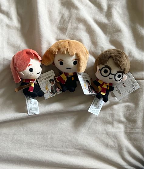 Harry Potter Merch Aesthetic, Harry Potter 3, Merch Aesthetic, Harry Potter Merch, Harry Potter Girl, Witch Core, Cinnamon Candle, App Covers, Mischief Managed