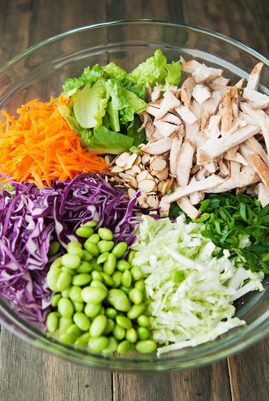 Health Salads, Salad Week, Salad With Ginger Dressing, Ginger Dressing Recipe, Entree Salads, Asian Salad Recipe, Asian Chicken Salad, Asian Chicken Salads, Meat Salad