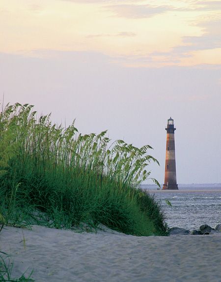 Coastal Carolinas Lighthouse On Beach, South Carolina Coast, Lighthouse Lighting, Charleston Travel, Lighthouse Pictures, Beautiful Lighthouse, Folly Beach, Light Houses, Hilton Head Island