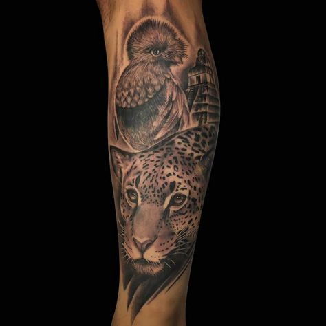 Tatto from Guatemala Guatemalan Tattoo, Guatemala Tattoo Ideas, Guatemala Tattoo, Quetzal Tattoo, Soccer Tattoos, Jaguar Tattoo, Mayan Tattoos, Aztec Tattoos, Nice Tattoos