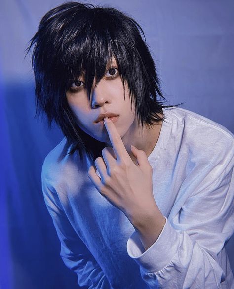 kyokostar000 on instagram Lawliet Cosplay, L Cosplay, Reference Board, Cosplay Inspo, L Lawliet, He Makes Me Happy, Cosplay Tips, Manga Anime, Naruto