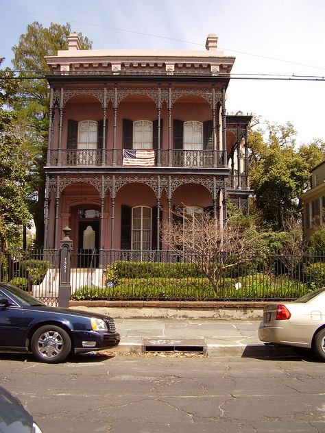 Urban Tradition - Creole Townhouse. New Orleans, LA. Creole Style Homes, Creole Townhouse Floorplan, French Colonial House Exterior, Creole Townhouse, Creole House, District Architecture, New Orleans Mansion, French Colonial Style, Southern Colonial