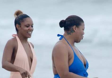 Meet Queen Latifah's Girlfriend Eboni Nichols | Atlanta Daily World Moesha Cast, Awkwafina Is Nora From Queens, Queen Latifah Girlfriend, Queen Latifah Dress, Queen Latifah 90s, Kissing Scene, Queen Naija Pregnant, Royal Throne, Famous Dancers