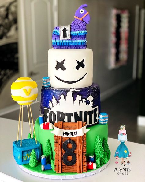 Peely Fortnite Birthday Cake, Fornite Birthday Theme, Fortnight Cakes For Boys, Fortnite Birthday Party Ideas Cake, Fortnite Birthday Cakes, 6th Birthday Boy Theme, Fortnite Cake For Boys, Fortnight Cake, Boys Birthday Cakes