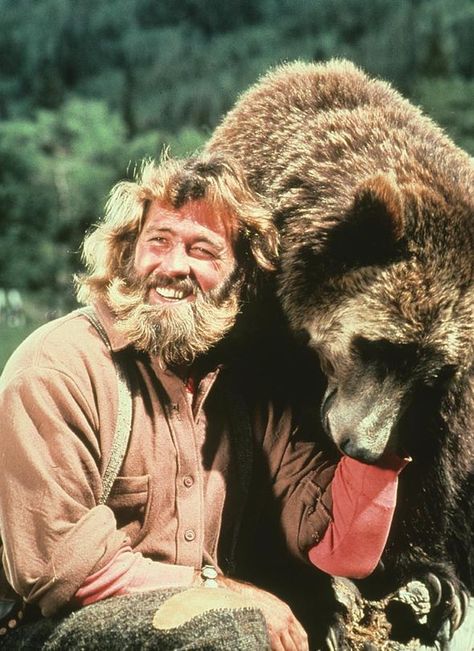 dan haggerty | Dan Haggerty, Actor: November 19, 1942 - January 15, 2016, aged 73 Grizzly Adams, 1970s Tv Shows, Old Tv Shows, Mountain Man, Old Tv, Classic Tv, Film Serie, Tv Stars, Brown Bear