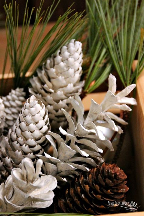 Diy Wood Snowman, Bleached Pinecones, Bleach Pinecones, Bleached Pine, Diy Paper Christmas Tree, Holiday Decor Ideas, Driftwood Christmas Tree, Burlap Christmas Stockings, Diy Christmas Crafts