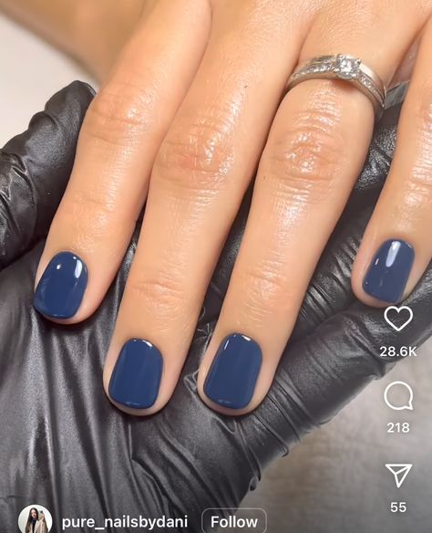 Gel Dark Blue Nails, Dnd Blue Gel Polish, Polish Colors, Nail Polish Colors, Mani Pedi, Nail Inspiration, Nails Art, Nails Inspiration, Pretty Nails