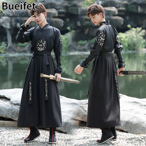 Winter Hanfu Men, Ancient Chinese Clothing Men, Swordsman Outfit, Chinese Traditional Dress Men, Traditional Chinese Clothing Male, History Clothes, Black Hanfu, Hanfu Male, Dnd Oc