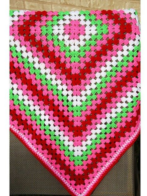 Strawberry shortcake granny square blanket Strawberry Shortcake Crochet, Strawberry Blanket, Colorful Blanket, Crochet Strawberry, Crochet Business, Granny Square Blanket, Square Blanket, Knitted Baby Blankets, Granny Square Crochet Pattern