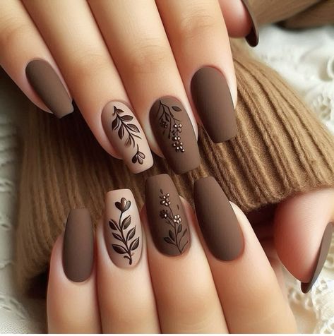 Terra Cotta Nails Design, Tan Nails With Design, Matt Brown Nails, Nail Art Designs Brown, Brown Nails With Design, 2024 Fall Nail Trends, Herbst Nails, Brown Fall Nails, Brown Nail Art