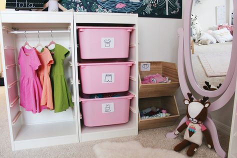 To make it simple, I narrowed down their wardrobes to three items (tops, bottoms, and dresses) and used these printables to label the bins. I printed these at home and used small, self-lamenting labels I found at Target to make them thicker/more durable. I then added double-sided sticky tape to attach to the coordinating bins. Montessori Dressing Station, Bedrooms Ikea, Montessori Wardrobe, Ikea Trofast Storage, Kids Clothes Diy, Ikea Trofast, Toddler Designer Clothes, Clothes Hacks, Diy Clothes Hacks