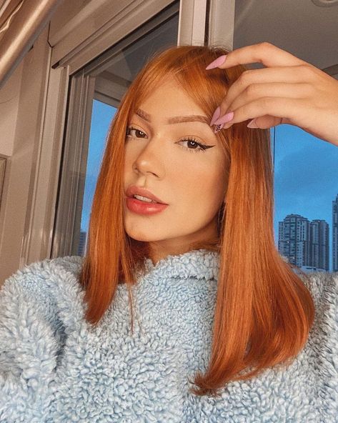 3,685 curtidas, 27 comentários - Ruivos Do Brasil (@ruivosdobrasil) no Instagram: “Esse cabelo da @larasilva ta um luxo né ?! Qual a coloração vocês acham que ela usa ?? #ruivo…” Orange Hair Dye, Vanessa Lopes, Lara Silva, Ginger Hair Color, Red Hair Color, Orange Hair, Ginger Hair, Pretty Selfies, Cut And Color