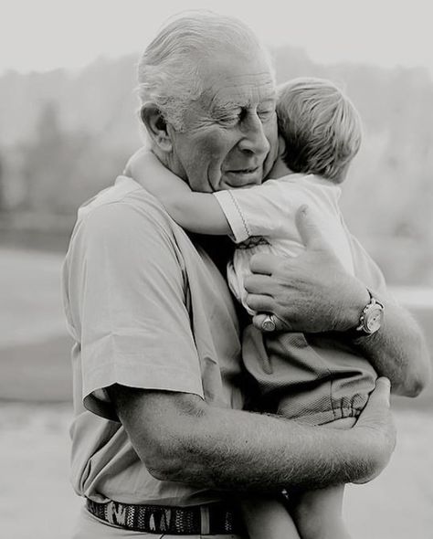 Grandparents Photography, Kings Coronation, Grandparent Photo, Prince William Et Kate, William E Kate, Prins William, Prinz Charles, Photos Of Prince, Prins Harry