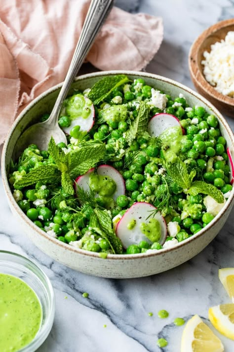 This spring, double Pea Salad recipe, made with blanched peas, minced shallot, feta cheese, and a creamy dressing made of more peas, yogurt, mint, and dill is super fresh and very easy! #peas #salad #springsalad #vegetarian #glutenfree #sidedish Easy Pea Salad, Peas Salad, Pea Salad Recipes, Vegan Paleo Recipes, Creamy Dressing, Lunch Appetizers, Pea Salad, Spring Salad, Dinner Appetizers