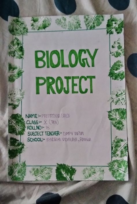 🌻♥️ Biology First Page Decoration, Biology Project File Cover Ideas School, Botany Assignment Front Page Design, Biology Practical File Cover, Biology File Cover Decoration, Biology Border Design, Social Studies Cover Page Ideas, Biology Project File, Biology Portfolio