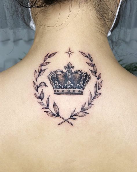 Crown Butterfly Tattoo, Crown Neck Tattoo, Crown Tattoos For Women, Anniversary Tattoo, Nurse Tattoo, Tattoos To Cover Scars, Crown Tattoo Design, Queen Tattoo, Flower Tattoo Shoulder