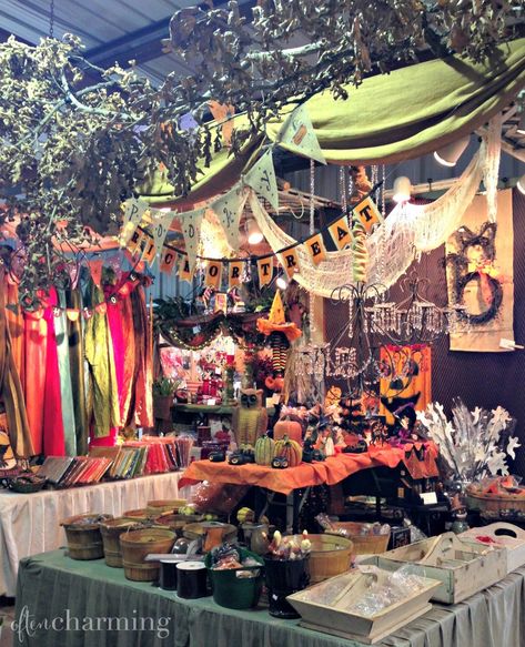 Holiday and home decor finds abound at Canton Trade Days. Ready to go yet? -- Often Charming Canton Trade Days, Canton Tx, Spode Woodland, Not Like The Others, Vintage Halloween Images, Home Decor Finds, Gold Palette, Holiday Hats, Vintage Trends