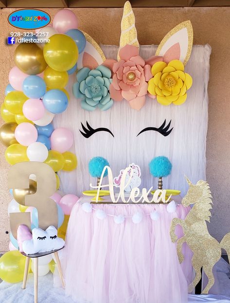 Unicorn birthday, balloons garland, paper flowers, mini set up, fiesta de unicornio Paper Flowers Mini, Unicorn Birthday Decorations, Garland Paper, Unicorn Birthday Party Decorations, Unicorn Themed Birthday Party, Birthday Decorations Kids, Unicorn Party Decorations, Birthday Cheers, Horse Birthday