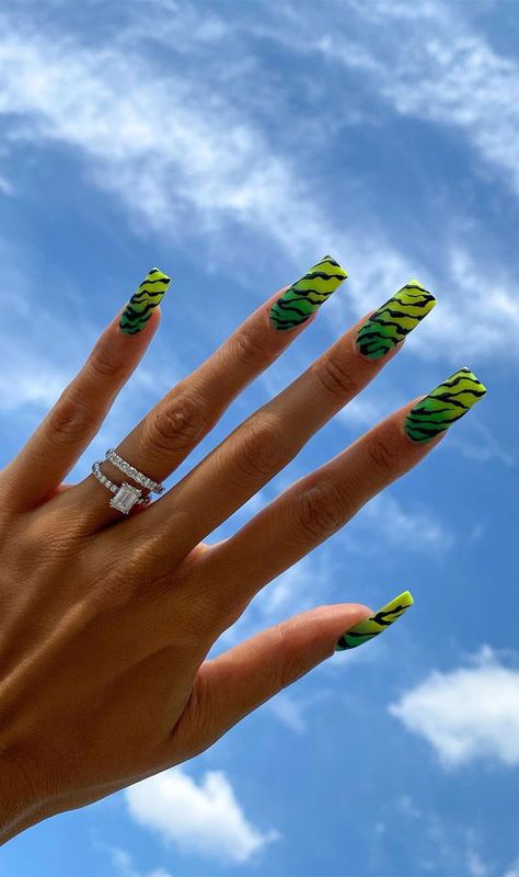 ombre green zebra print nails, trendy animal print nails, green zebra print nails, acrylic nails, animal print nails 2022 Bright Zebra Nails, Lime Green Zebra Nails, Green And Zebra Nails, Zebra Nails Green, Green Zebra Print Nails, Zebra Nails Acrylic, Red Zebra Nails, Zebra Acrylic Nails, Zebra Nail Designs