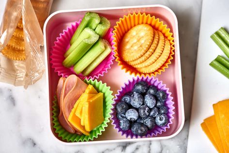 Surprising Ways to Stay Clean and Organized with Silicone Cupcake Liners....BENTO BOX Liner Ideas, Silicone Cupcake Liners, Organizing Stuff, Silicone Muffin Cups, Toddler Lunch, Silicone Baking Cups, Cleaning And Organizing, Toddler Lunches, Whats For Lunch