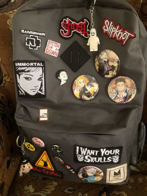 #Backpack_Area_Ideas #Backpack_Customization_Ideas #Backpack_Charm_Ideas #Backpack_Cake_Ideas #Backpack_Craft_Ideas #Backpack_Cubby_Ideas #Backpack_Costume_Ideas #Backpack_Camping_Ideas #Cute_Backpack_Decorations #Clear_Backpack_Decorations #Backpack_Ideas_Design #Backpack_Ideas_Drawing #Backpack_Display_Ideas #Backpack_Day_Ideas #Backpack_Drive_Ideas #Backpack_Dinner_Ideas #Backpack_Design_Ideas_Drawing Things For Your Backpack, Ways To Decorate Your Backpack, Backpacks With Pins, Decorating Backpack, Emo Backpack, Backpack Decoration Ideas, Pins On Backpack, Jinx Core, Sarah Bonito