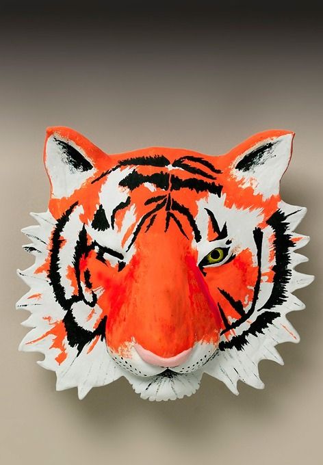 Tiger poems and stories seem almost real when you make this mask. Decorate it with authentic tiger markings.| lesson plan for teachers Grades 2,3,4: In the Eye of the Tiger Paper Mache Tiger, Tiger Face Mask, Projects School, Making Paper Mache, Tiger Mask, Sculpture Lessons, Paper Mache Animals, Tiger Crafts, Eye Of The Tiger