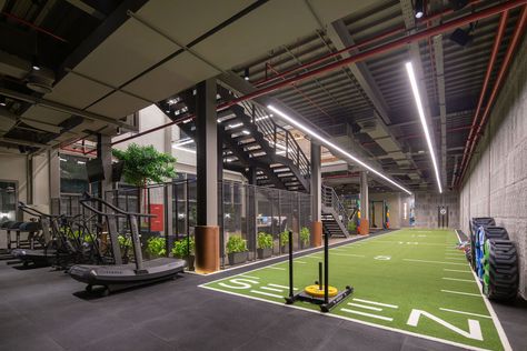 Seven Gym | Sports Training Facility, Commercial Gym Design, Sports Facility, Dream Gym, Gym Design Interior, Home Gym Garage, Home Gym Design Garage, Gym Facilities, Gym Setup