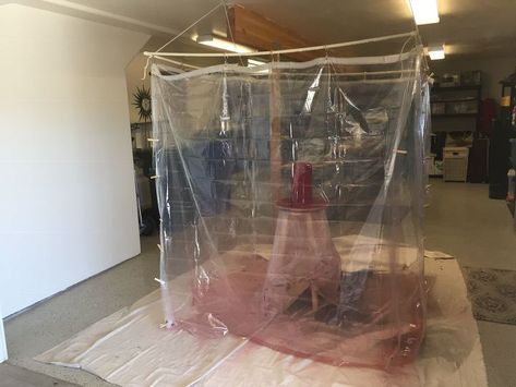 Portable Spray Booth, Diy Paint Booth, Can Painting, Spray Paint Booth, Booth Diy, Diy Snowman Ornaments, Painting Station, Diy Spray Paint, Paint Booth