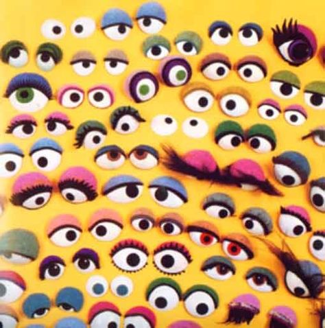 Did you know many Muppets were deliberately designed to be slightly cross-eyed, which gave each puppet a point of focus and made them more expressive?  Find more fun Muppet-eye facts here. Muppet Eyes, Muppet Making, Muppet Aesthetic, Puppet Tutorial, Custom Puppets, Puppets Diy, Marionette Puppet, Sock Puppets, Puppet Patterns