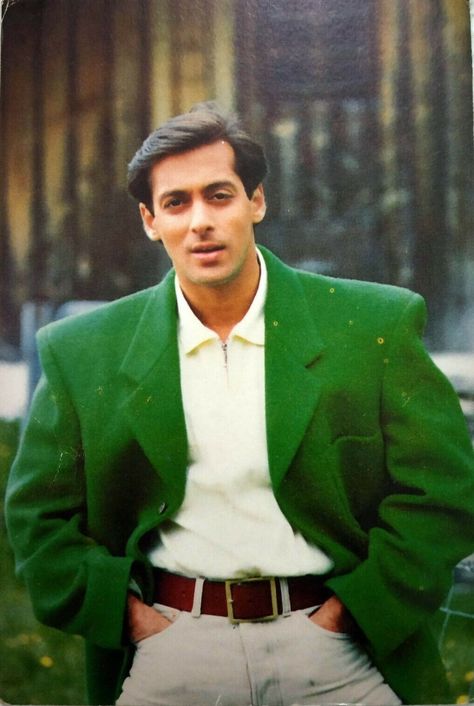 The most handsome  #SalmanKhan #Bhai #BollywoodFlashback #90s #rare #postcard #muvyz #muvyz081619  @BeingSalmanKhan Salman Khan Young, Sultan Salman Khan, Salman Khan Wallpapers, Vintage Bollywood Aesthetic, 90s Bollywood Aesthetic, Salman Khan Photo, 90s Actors, Bollywood Posters, Leading Men