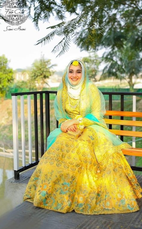 Hijabi Haldi Bride, Muslim Haldi Bride, Lehnga Designs 2023, Sadi Dress, Bridal Dresses Ideas, Haldi Dress For Bride, Haldi Bride, Hijabi Bride, Hijab Brides