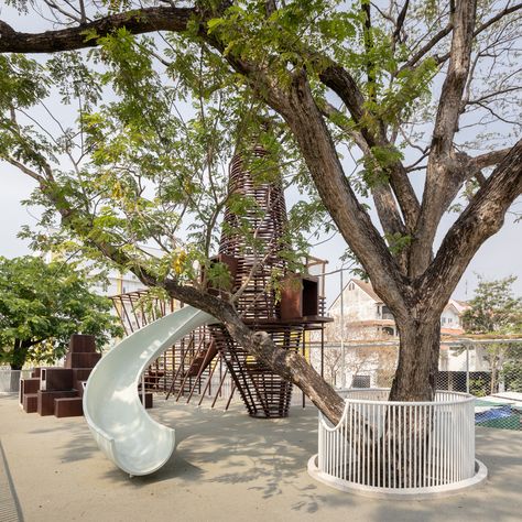 Innovative Playground, Forest Playground, Plastic Playground, Kids Outdoor Playground, Playgrounds Architecture, Wooden Playground, Playground Areas, Kids Cafe, Playground Design