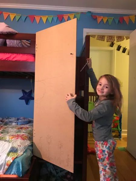 Baby-proofing the Bunk Beds - How to Fashion a Door For Bunk Bed Stairs Bunkbed Ladder Cover, Bunk Bed Ladder Cover Safety, Bunk Bed Ladder Cover Diy, Diy Bunk Bed Ladder, Bunk Bed Stairs, Bunk Bed Rail, Bunk Bed Steps, Safe Bunk Beds, Bunk Bed Safety