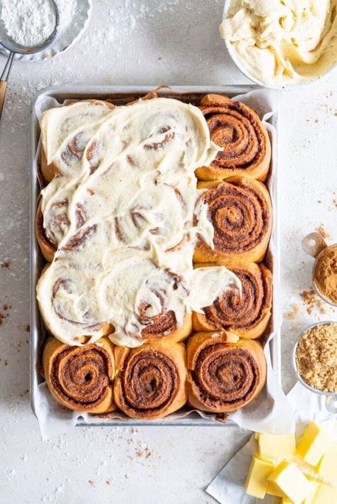 Cinnamon Buns Food Photography, Butter Cinnamon Rolls, Brown Butter Cream Cheese Frosting, Brown Cheese, Brown Butter Cream Cheese, Cinnamon Roll Frosting, Cloudy Kitchen, Cinnamon Roll Recipe Homemade, Butter Cream Cheese Frosting