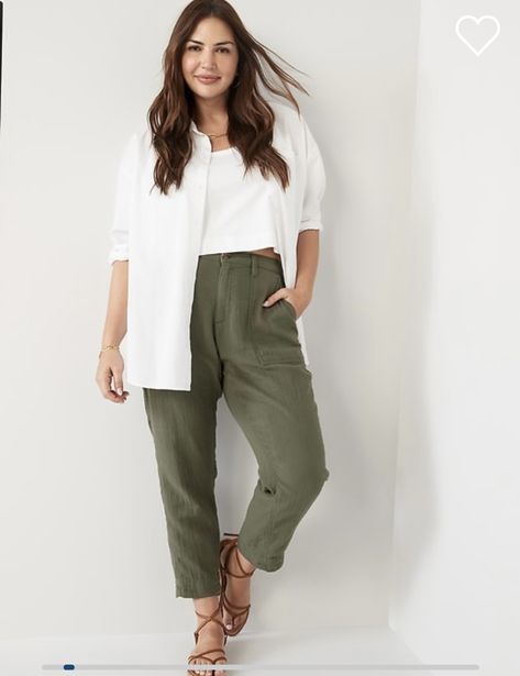 Travel Pants Women, Clothes Combinations, Fitting Pants, Workwear Pants, Travel Pants, Outfit Combinations, Pants Outfit, Simple Outfits, Spring Outfit