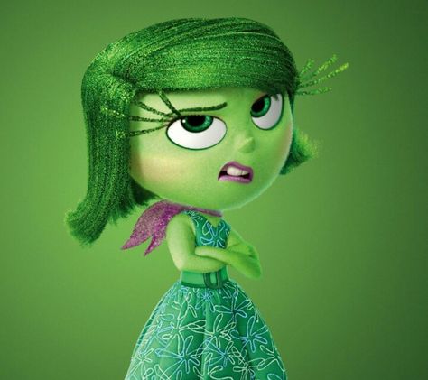 Disgust Inside Out Aesthetic, Funny Disney Characters, Disgusted Inside Out, Inside Out Emotions, Inside Out Characters, Super Funny Pictures, Disney Inside Out, Mindy Kaling, Character Base