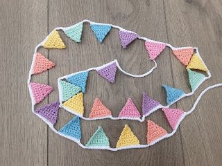 Bunting Pattern, Rainbow Bunting, Crochet Bunting, Mini Bunting, Crochet Garland, Mercerized Cotton Yarn, Crochet Chain, Mini Crochet, Crochet Leaves