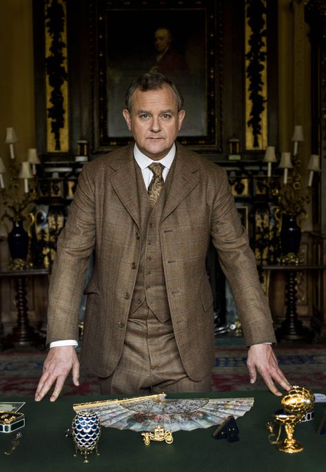 earl grantham - Google Search Downton Abbey Party, Robert Crawley, Downton Abbey Costumes, Matthew Crawley, Downton Abbey Series, Hugh Bonneville, Dowager Countess, Downton Abbey Fashion, Highclere Castle