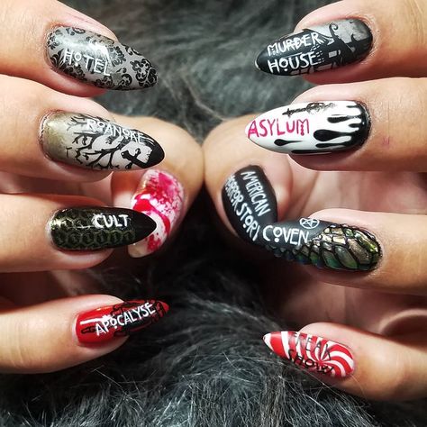 American Horror Story nails! All 8 seasons represented!! Here's my whole set in one shot! All hand painted lettering and some stamping art, enjoy!! I sure do!!! 😍😍😍… American Horror Story Nail Art, American Horror Story Nails, Ahs Nails, Horror Nail Art, Horror Movie Nails, Nerdy Nails, Inspiring Kitchens, Scary Nails, Nail Enhancements