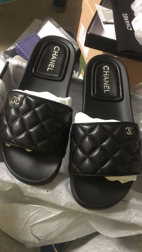 Checking before shipping Chanel sandals [Video] | Chanel bag, Leather slippers for men, Simple sandals Best Sandals For Men, Chanel Slippers, Chanel Slides, Chanel Men, Leather Slippers For Men, Futuristic Shoes, Half Shoes, Diy Sandals, Chanel Resort