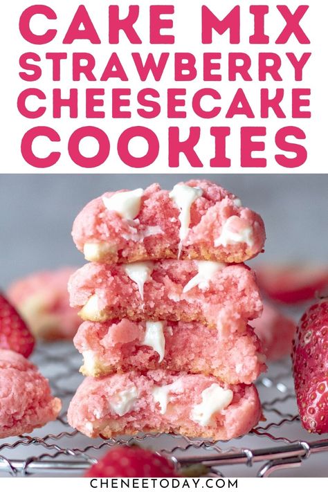 Strawberry Cream Cheese Cookies, Strawberry Cheesecake Cookies, Cookies With White Chocolate Chips, Cookies With White Chocolate, Strawberry Cake Mix, Strawberry Dessert Recipes, Cake Mix Cookie Recipes, Strawberry Cookies, Cream Cheese Cookies