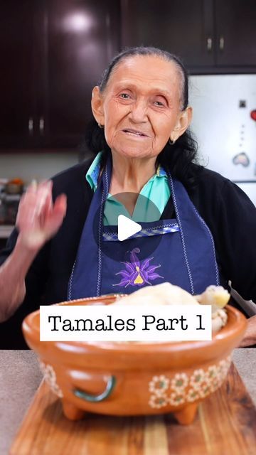 Abuela's Kitchen| MEXICAN FOOD on Instagram: "Tamales season is upon us! Enjoy this okey but goodie. Tamales part 1!   The filling / el Guiso para el relleno. Very simple recipe but it’s one of my favorite! For full length, detailed video, click the link in our bio. Makes 60-64 tamales.  Ingredients •2 whole chickens •4 tomatoes •4 Chiles Guajillos •2 Chiles California (Add Chiles de árbol for if you want it spicier.) •2 garlic cloves •1 onion •1/4 tsp cumin •pinch of oregano •1 tbsp vinegar •salt  #abuelaskitchen #mexicanfood #tamales #tamalesseason #masaparatamales #masafortamales" Tamales And Eggs, Moist Tamales Recipe, Homemade Tamale Sauce, Chicken Tamales With Red Sauce, Spinach Tamales Recipe, Guatemalan Tamales Recipe, Making Tamales Step By Step, Red Chicken Tamales Recipe, How To Roll Tamales