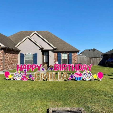 Yard Birthday Signs, Happy Birthday Yard Signs Diy, Yard Signs For Birthdays, Book Now Sign, Diy Birthday Yard Signs, Birthday Lawn Decorations, Birthday Yard Signs Lawn, Yard Sign Ideas, Birthday Yard Decorations