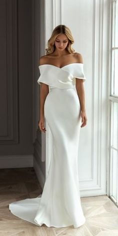 Eva Lendel, Paper Rings, Classy Wedding Dress, Wedding Dress Guide, Maid Of Honour Dresses, White Wedding Dress, Dress Guide, Dream Wedding Ideas Dresses, Modest Wedding