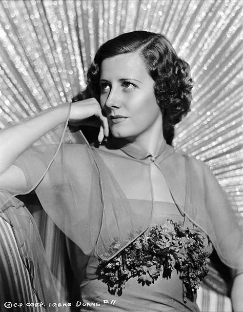 The Awful Truth, Irene Dunne, Show Boat, Happy Birthday Dear, Classic Actresses, Hollywood Actor, Best Actress, Classic Hollywood, Style Icon