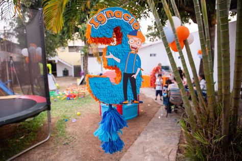 Blippi Pinata, Dazai Birthday, Blippi Birthday Party, Peanuts Birthday Party, Blippi Party, Peanuts Birthday, Boy Birthday Party Themes, Third Birthday Party, 2 Birthday