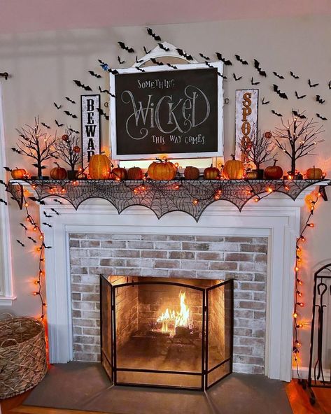 30 Halloween Mantle Decor Ideas for Spooky and Elegant Fireplaces - placeideal.com Spooky Fireplace, Mantle Fall Decor, Halloween Fireplace Mantle, Fall Goth, Chimney Decor, Simple Halloween Decor, Halloween Mantel Decor, Halloween Mantle Decor, Halloween Fireplace