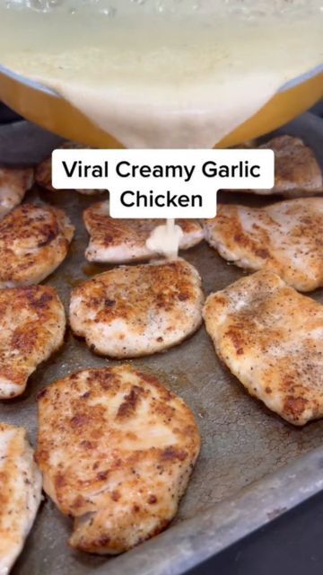 Creamy Garlic Chicken Recipes, Creamy Garlic Chicken, Low Carb Diets, Keto Cooking, Free Keto Recipes, Keto Cookbook, Creamy Garlic, No Carb Diet, Garlic Chicken