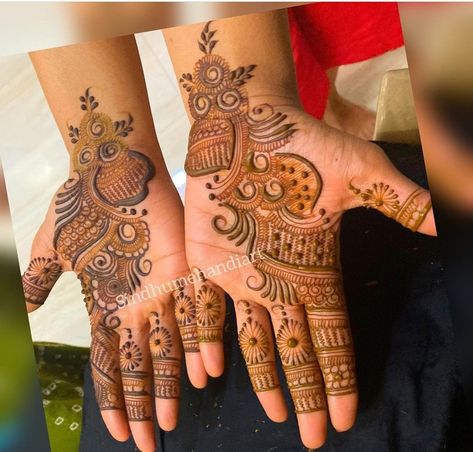 Indian Mehndi Designs Hands, Arbi Mehndi, Arabian Mehndi, Arabian Mehndi Design, Arabic Mehandi, Arabic Mehendi, Guru Arjan, Simple Mehandi, Henna Flower Designs